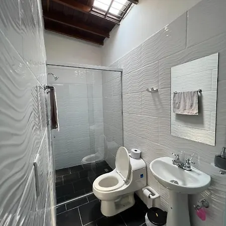Apartamento Amoblado Sector Laureles-Estadio Hasta 8 Personas - Londres Medellin Exterior photo