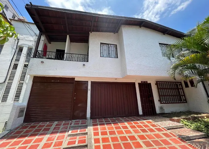 Apartamento Amoblado Sector Laureles-Estadio Hasta 8 Personas - Londres